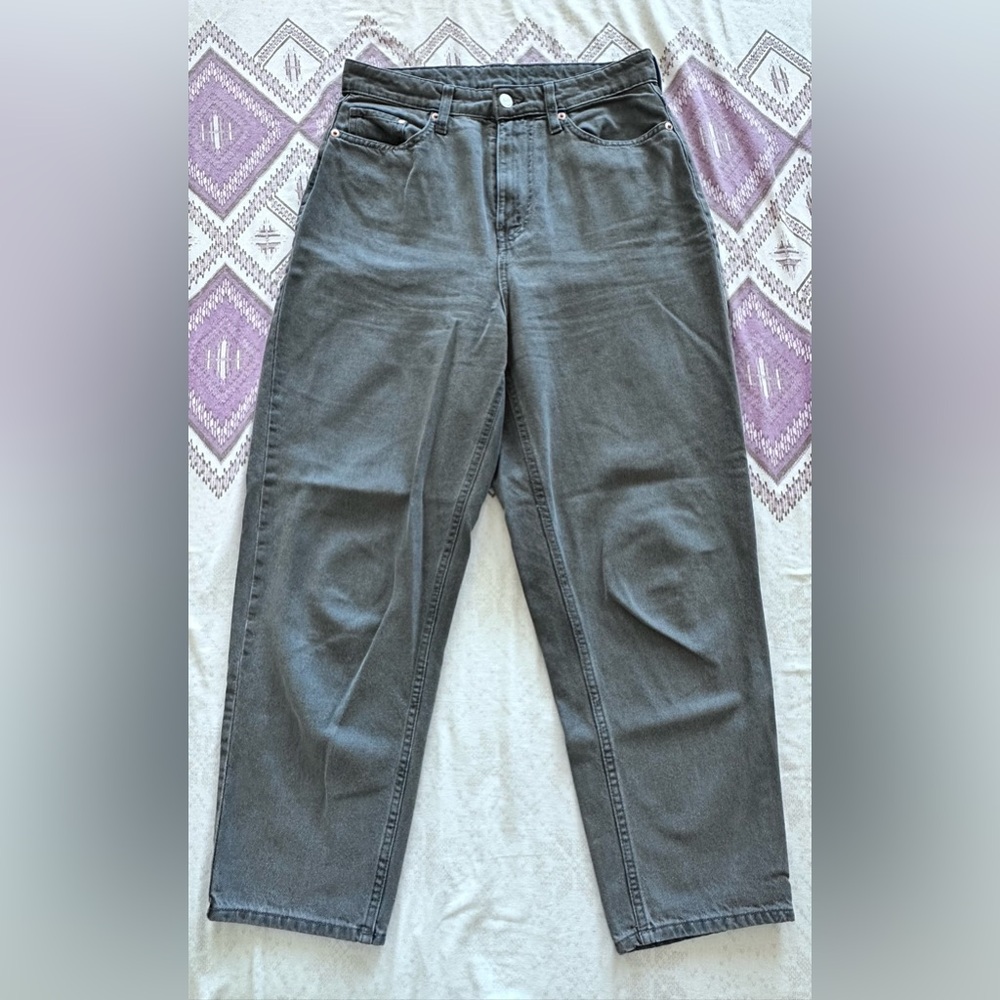 H&M - Mom Jeans High Waisted - Women - Grey - US 6